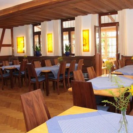 Karpfenhotel & Herrenhaus Im Gasthaus Sindel-Buckel Feuchtwangen Exteriér fotografie